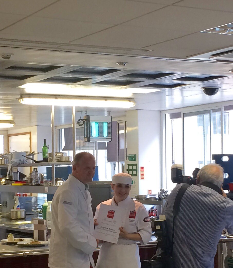 UCBofficial's tweet photo. Congratulations to Angelina Adamo - Runner up @britishturkey Awards for a beautiful starter 🍗 https://t.co/Svg0jycRZW