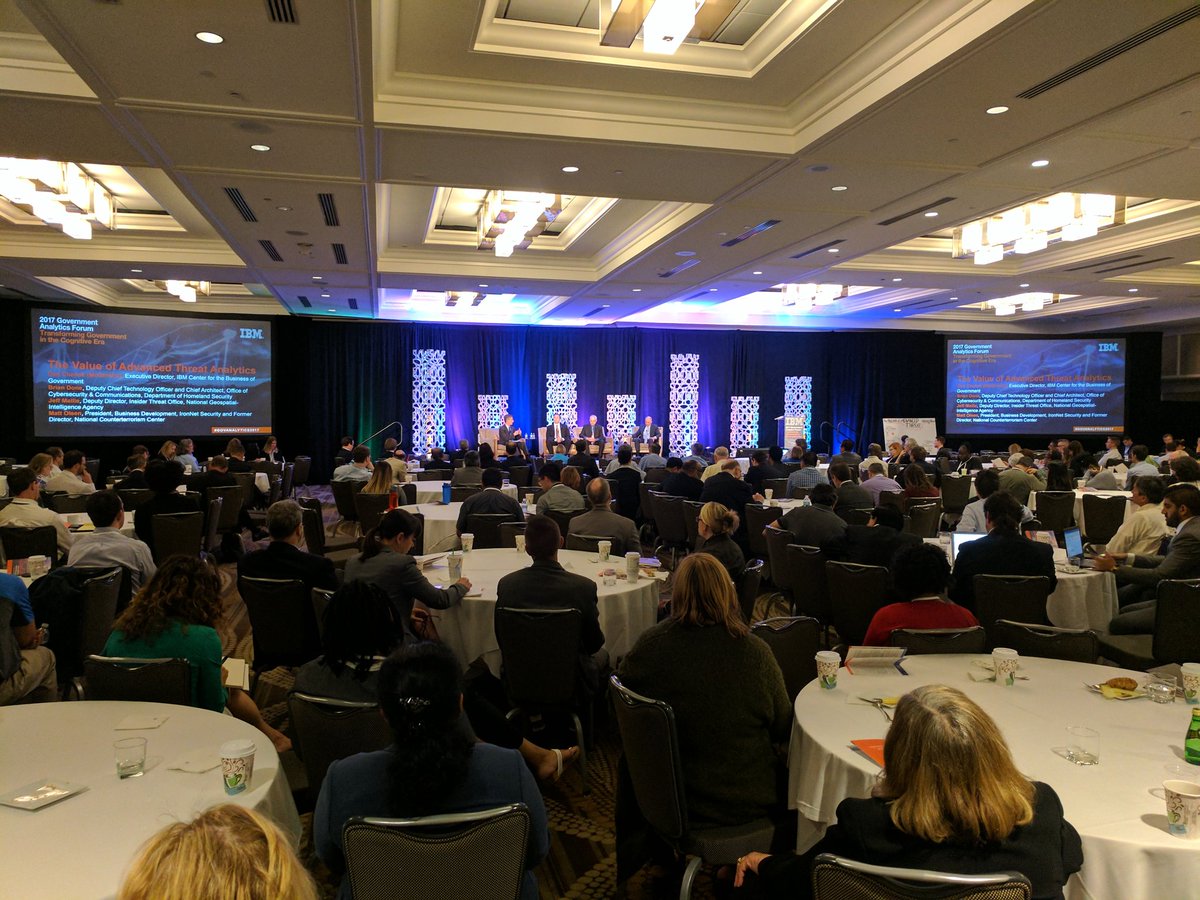 tchernik's tweet photo. A full house. Hearing about The Value of Advanced Threat Analytics #govanalytics2017 https://t.co/ueXDzMOvYn