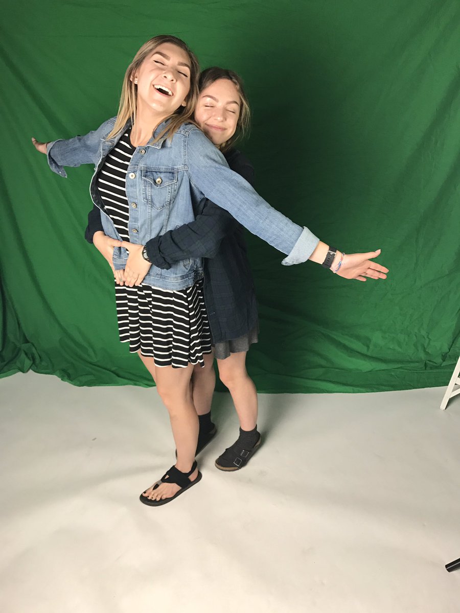 Only 2nd hour and I'm EmO!!!