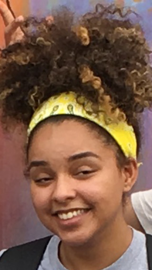 RIC_Patrick's tweet photo. #orientation I woke up today like this @RIC_Laurie #teamorange #credittoteampink #blamedestin #chelseaisthebest https://t.co/BnqIN5ZlMc