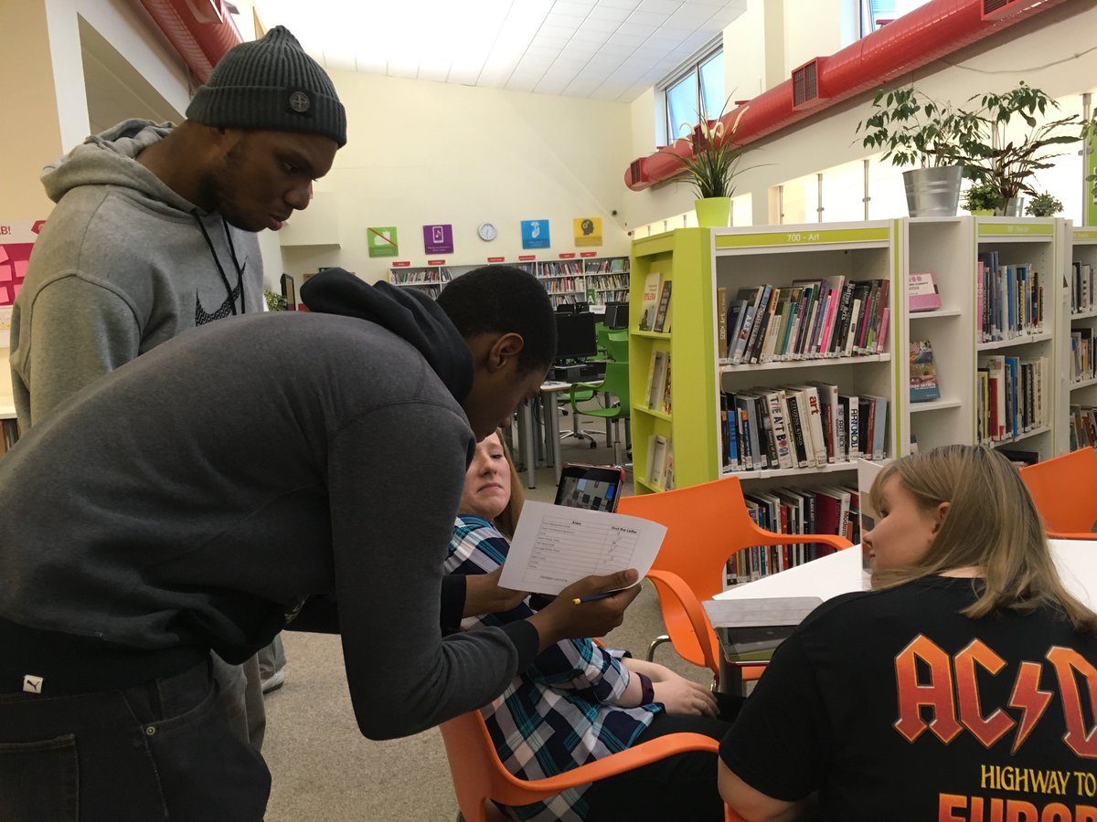 vikkiliogier's tweet photo. "Learners commented positively about being inducted into the @EFC_LLounge &amp; the use of digital spaces." #Matrix @EppingForestCol #DigitalEFC https://t.co/IbkNziwYoc