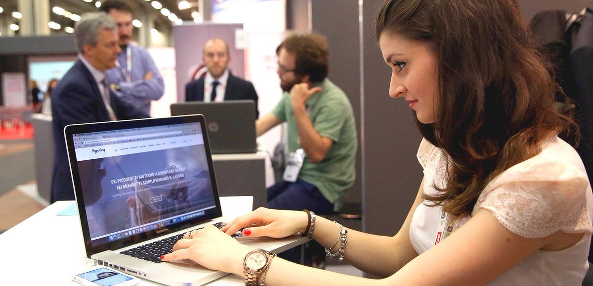 smaunotes's tweet photo. Scopri i Live Show di Smau Bologna | R2B qui https://t.co/L6uE6u90rG sui focus: #Agrifood #Industria40 #Sanita #SmartCommunities @Aster_ER https://t.co/04dRnL4fL7