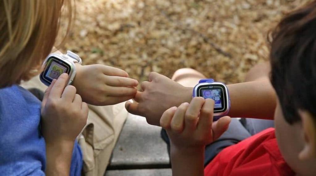 balasember's tweet photo. Best #smartwatches for #kids via @HFGEnthusiast https://t.co/BmnITsUoJT https://t.co/ZFLwBShaKg