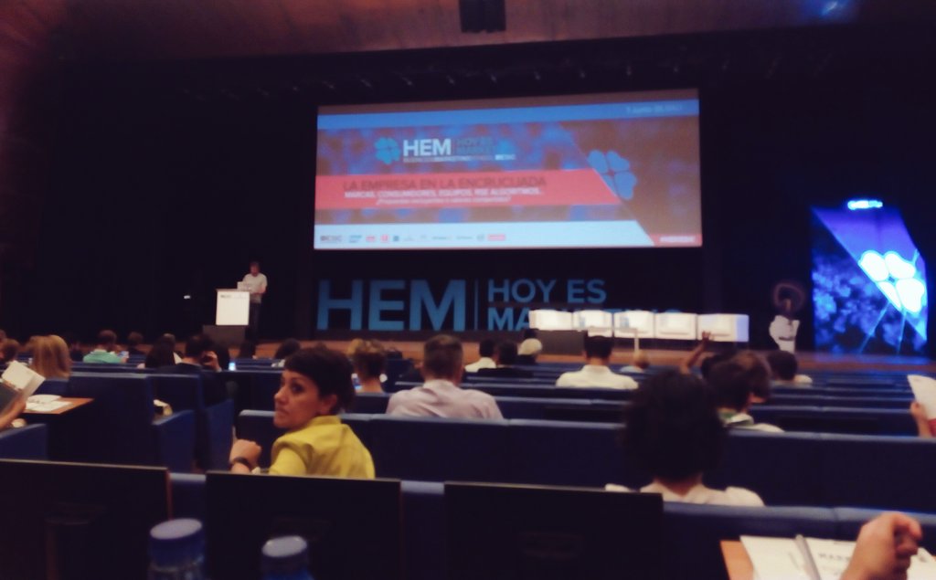 theredmediaprod's tweet photo. Ya estamos en #HoyEsMarketing! @esicbilbao #hemesic https://t.co/ZhmGkom8tm