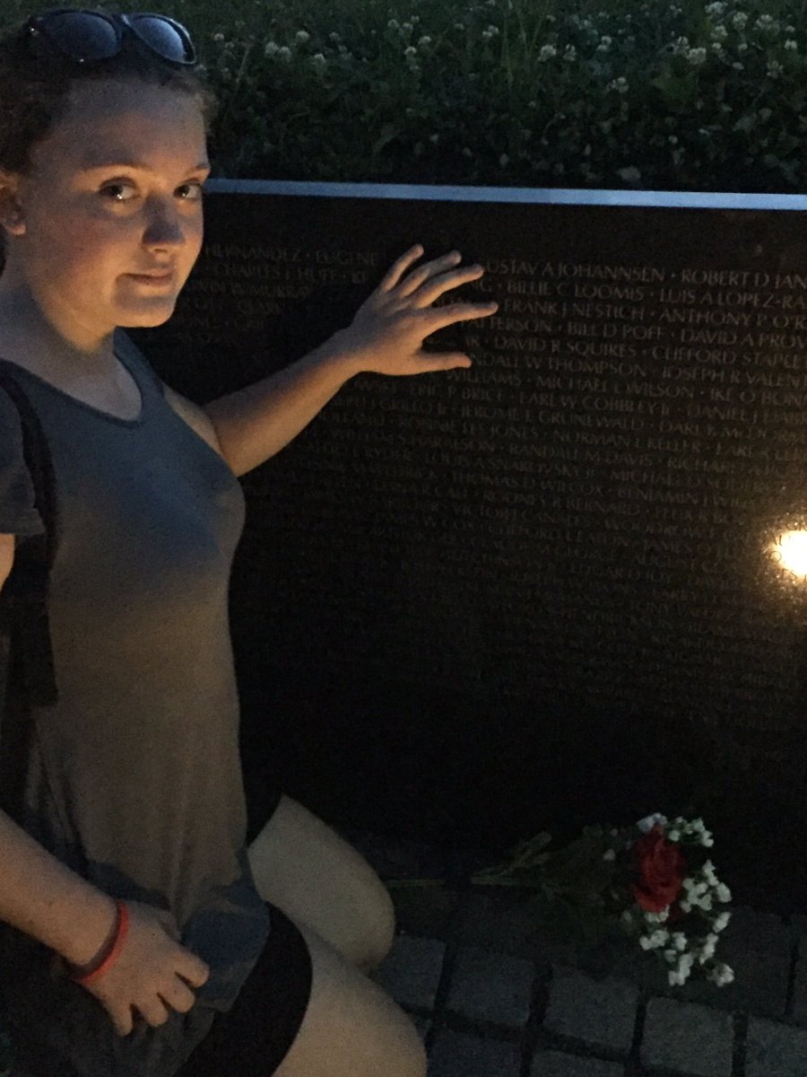 HINeSMnSTEM's tweet photo. Laying flowers for a lost relative. #WeRemember #CFEVS #CFinDC https://t.co/B3R1FoJXbw