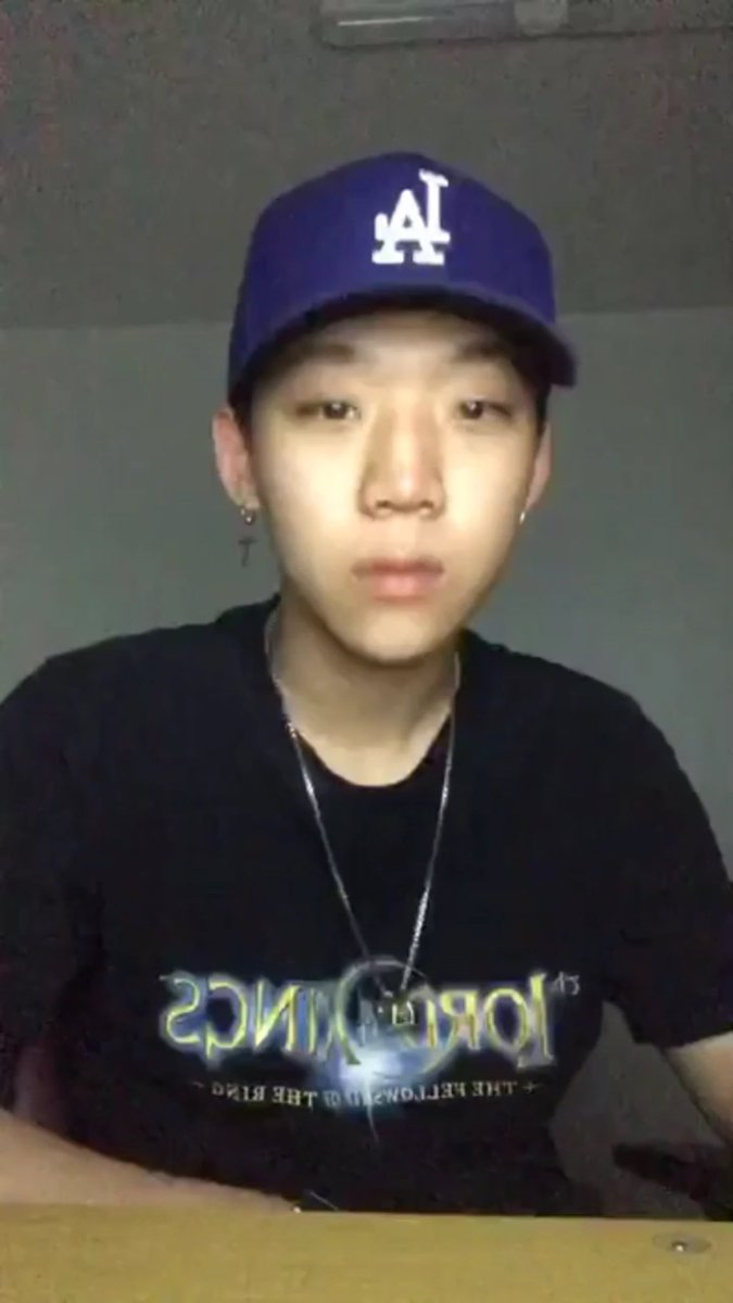 _monmonp's tweet photo. มานิ่งๆอะคับ ;-; #ฮงวอน https://t.co/dirQAV9vmf