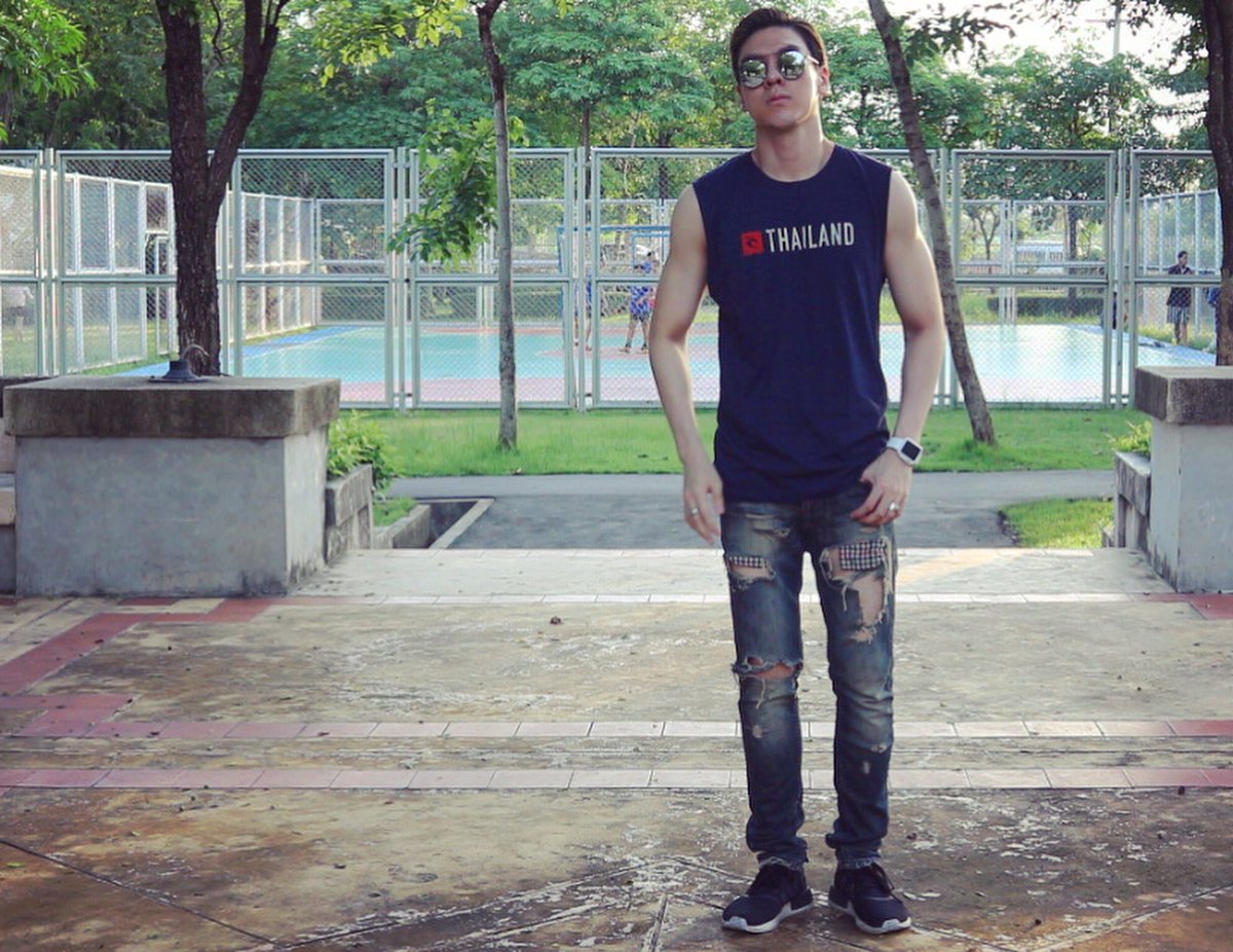 clublove's tweet photo. 1'st June 2017 #1 #1june2017 #djlove2017 #ฤดูฝน #thailand THAILAND 🇹🇭🇹🇭🇹🇭 #หายไปนานมาละๆ #เม้นได้ไม่ว่ากัน https://t.co/JTjQtNI87b