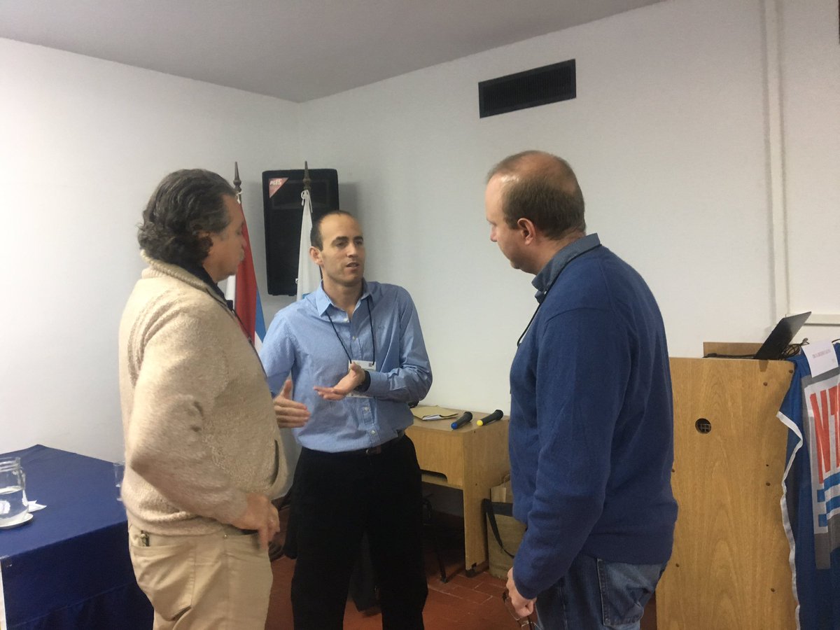 aacorrendo's tweet photo. Arrancamos con los ejercicios de Taller de nutricion AACS-INTA Parana, gracias sponsors! @AACSFert @IPNIcs @FertilizarAC @intaargentina https://t.co/iT30ljkz4B