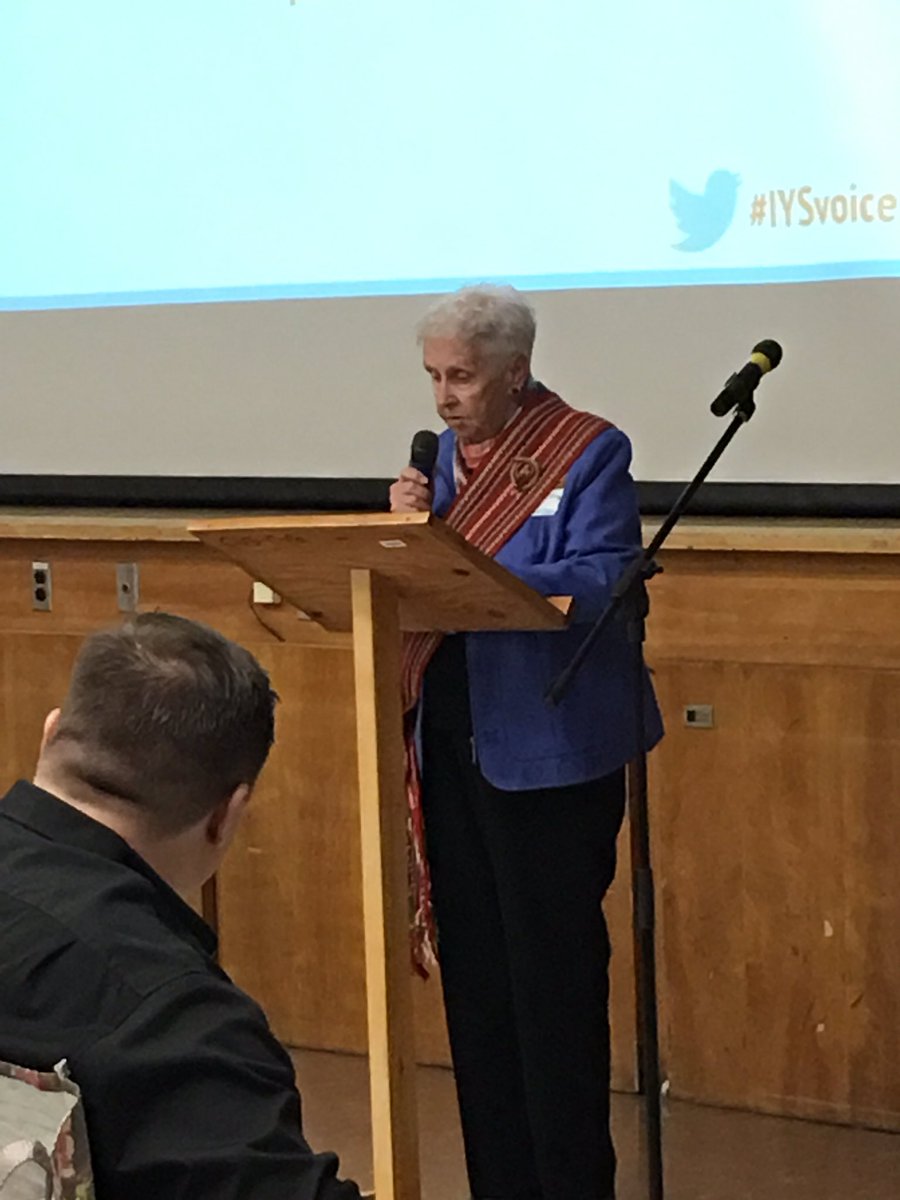 A great start to our #IYSvoice day. So many <a href="/RideauSpeaks/">Rideau High School</a> students participating and showing leadership in their community. <a href="/OCDSB/">OCDSB</a>