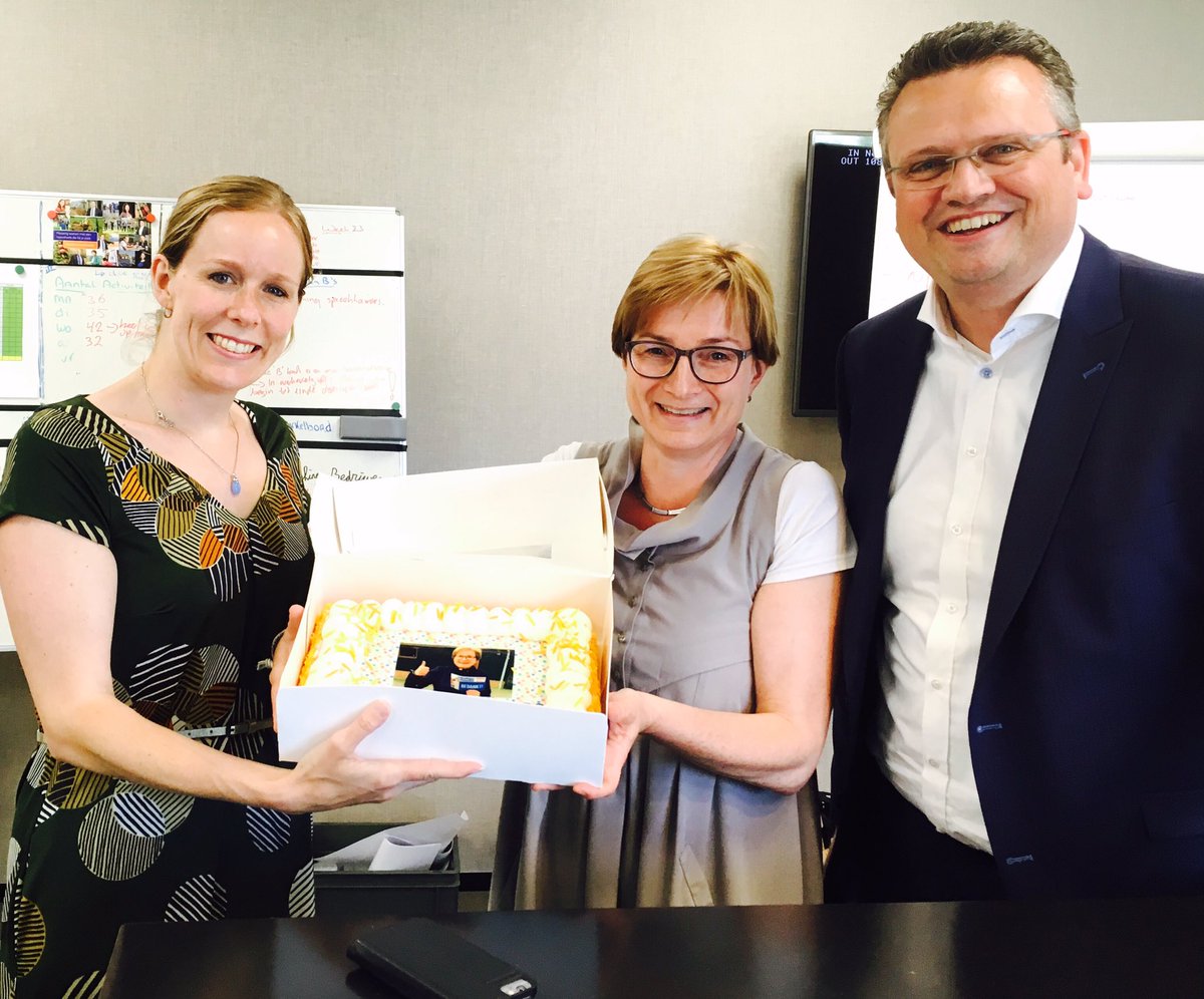Onze collega Wilma de Jong is 5 jaar in dienst en dat vieren we!! Op naar de volgende 5 🎉 #jubileum #dankbaar