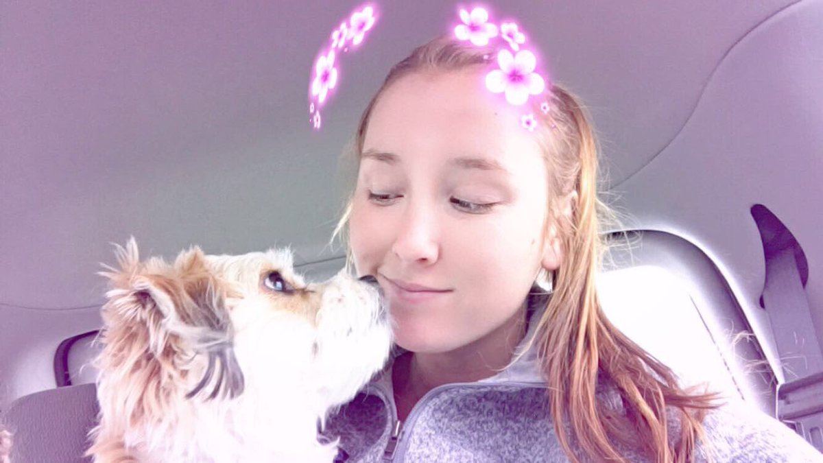 natwesleyy's tweet photo. happy 2nd birthday to my fav cuddle/workout/studying buddy 💕🐶 https://t.co/XZ96wmjBt7