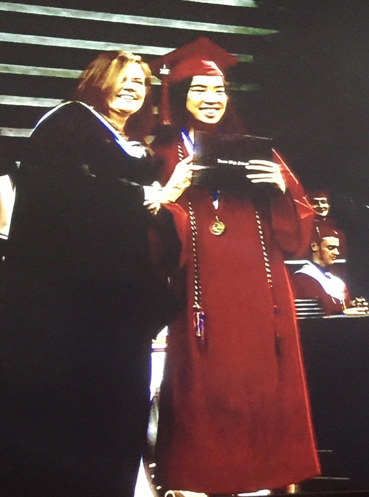 sheanna_d's tweet photo. @lhs_cosmo #RHS #COSMOGRAD https://t.co/19JedU9VXu