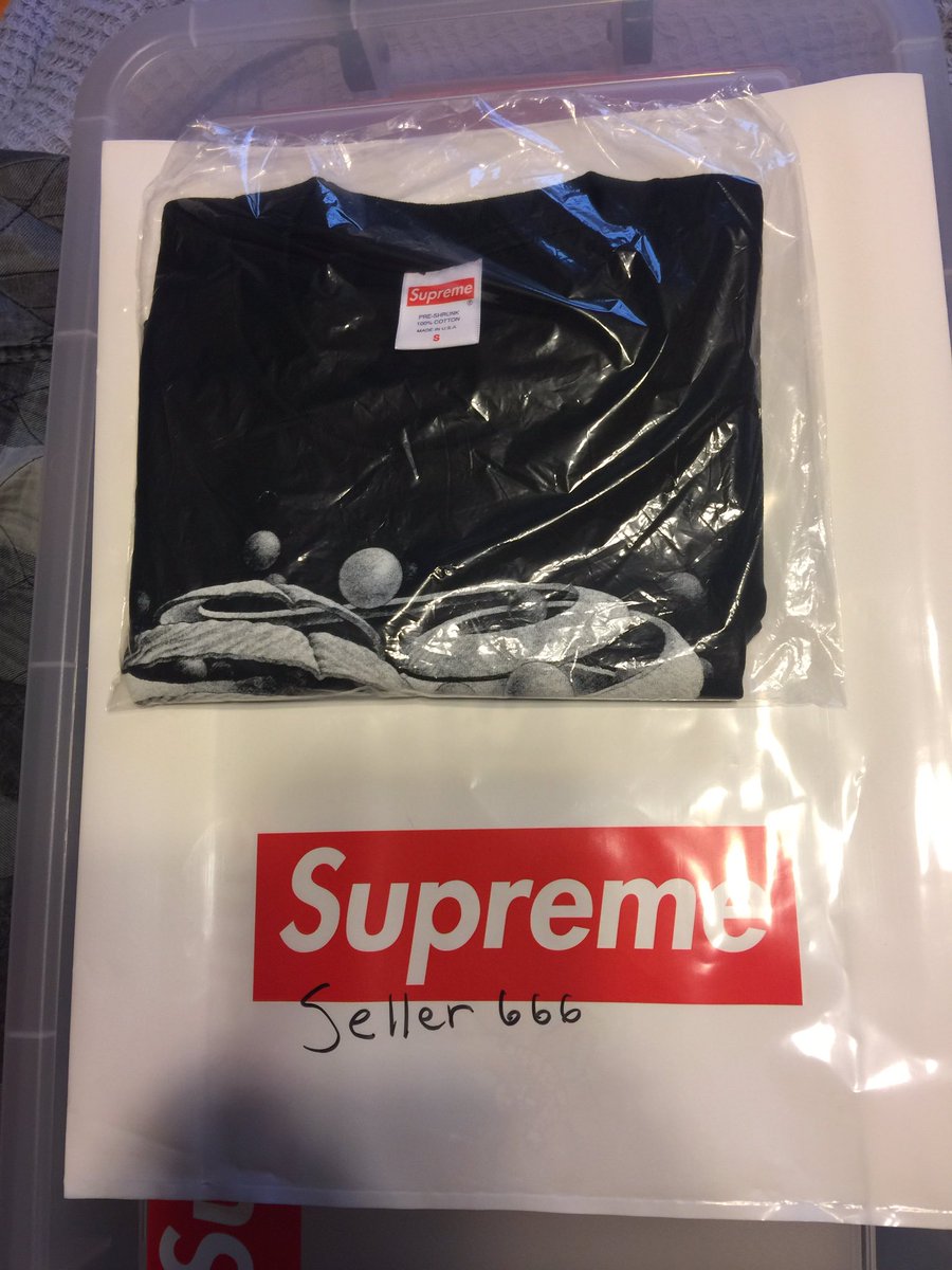 Queefer1's tweet photo. JFK getting popped M - $88 
MC Escher Sphere M - $80
MC Escher Collage S - $100
Go fuck yourself bandana - $45
@SupremeCommerce https://t.co/jL0eFBUm6C