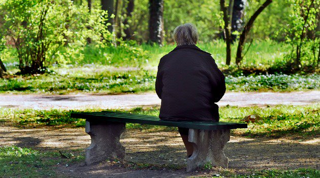 How to cope with #loneliness
 bit.ly/2cTGjpt  #HappytoChat <a href="/JoCoxLoneliness/">Jo Cox Loneliness</a>