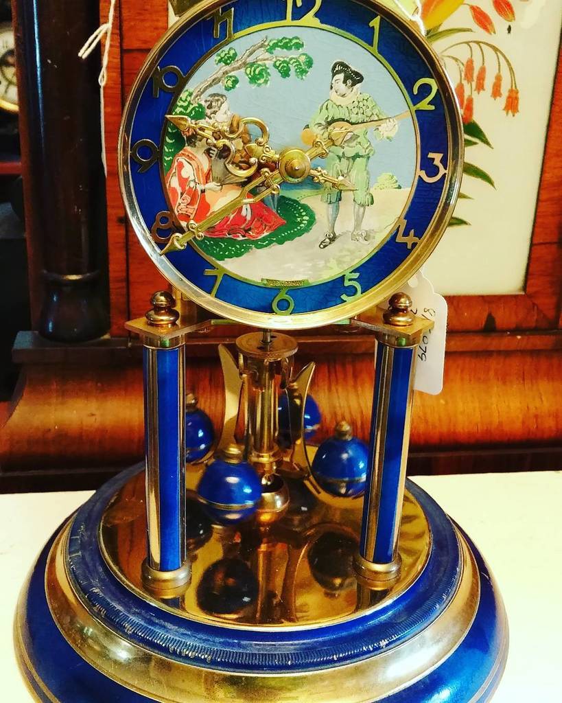 BehindTimeClock's tweet image. A customer clock in for a new suspension spring. I'm 1950, when this anniversary clock was made, there were no adj… ift.tt/2rIPV0T