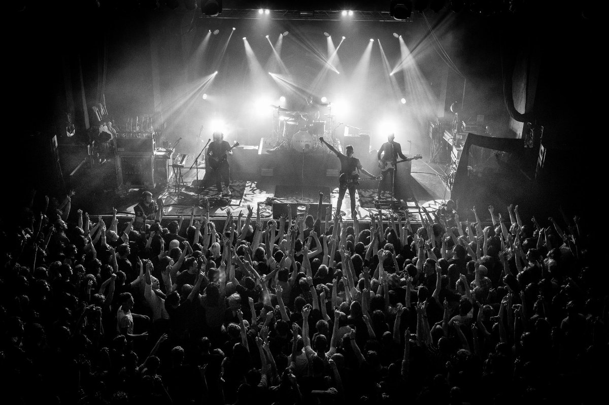 twinatlantic's tweet photo. THE LAST TWO WEEKS IN THE UK HAVE BEEN UP THERE WITH OUR BEST

THANKS TO ALL WHO MADE IT ALONG TO A SHOW :: WE WON'T FORGET IT

#GLA https://t.co/68cAVnAcAG
