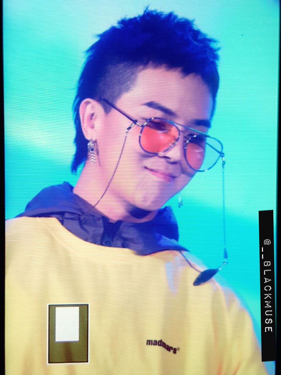 __blackmuse's tweet photo. 170601 청주대 :: 아 귀여워!! 귀엽다고!! 아아아아아아애앙ㆍ
#송민호 #MINO #위너 #WINNER https://t.co/pDCX1WznZD
