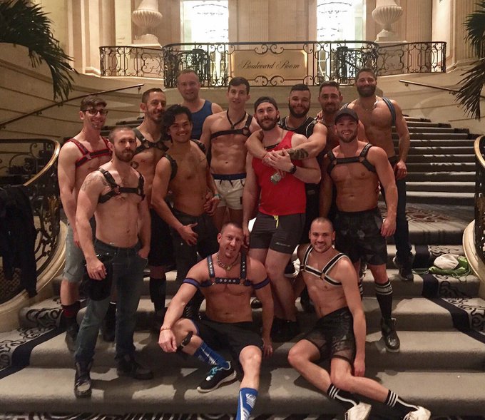 Had such a great time at the IML closing party!!!! @EliLewisXXX @BryanColeXXX https://t.co/R9rFd9aZU<a href="/tag/catch"class="tags"><span>#catch</span></a>