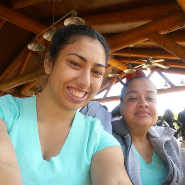 alluringeli22's tweet photo. @opticwhite @SonrisaColgate and @Influenster and #SonrisaColgate and #contest https://t.co/PVho6iOSmX