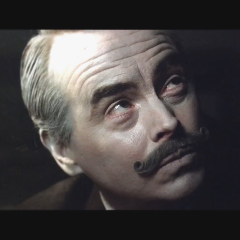 AlanGSmyth's tweet photo. #tbt #masterdetectives #noir #comedy #philipmarlowe #grayscale #redeyes #moustache #lookingpeeky #hereslookingatyoukid https://t.co/yTz0REiJsH