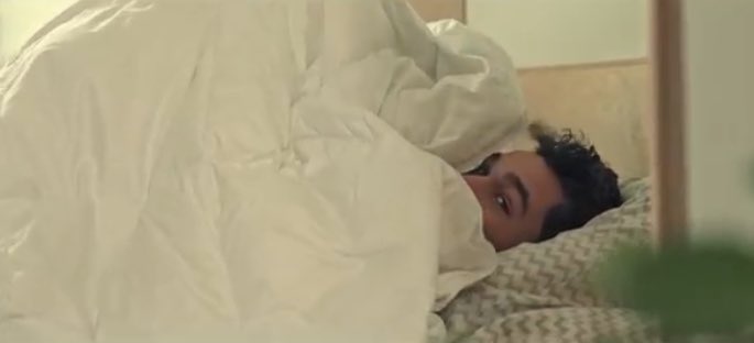 heavenlydarren's tweet photo. He's so cute lmao #BetterWithYouVideo https://t.co/iCMOidxraF