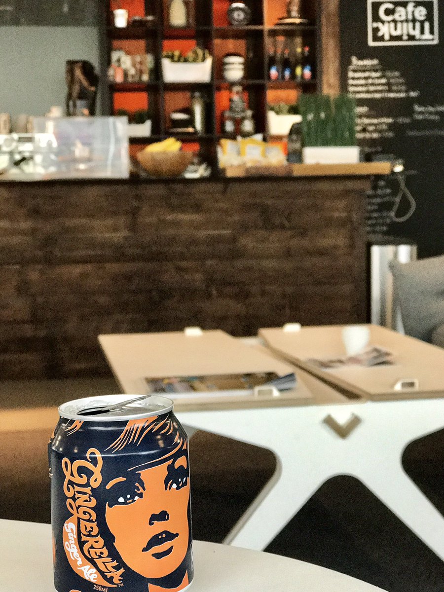 CafeThink_'s tweet photo. A cold @karmacolauk #gingerella to cool down! Nice.....😎#drinknoevil #sweettt @cafe.think #thinkeatdrink #London https://t.co/T6thn3aeq0