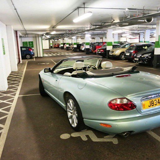 selfishparker's tweet photo. J83443 @antonyscott25 #selfishparker #selfishpeople #selfish #selfishparking #jaguar #jaguarftype #disabledspace #โฆ https://t.co/KCQW2lHY1P https://t.co/nlAZ5u5a4f