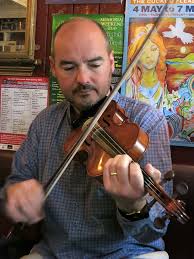 NeansaiCeolBinn's tweet photo. 7pm @RTERnaG @rte @ITMADublin Seamus Sands The Fitzgeralds Cordeen Mairin Uí Chéide @bernadettenicg John McKenna #trad #ceoltraidisiunta https://t.co/e1pNDP0awD