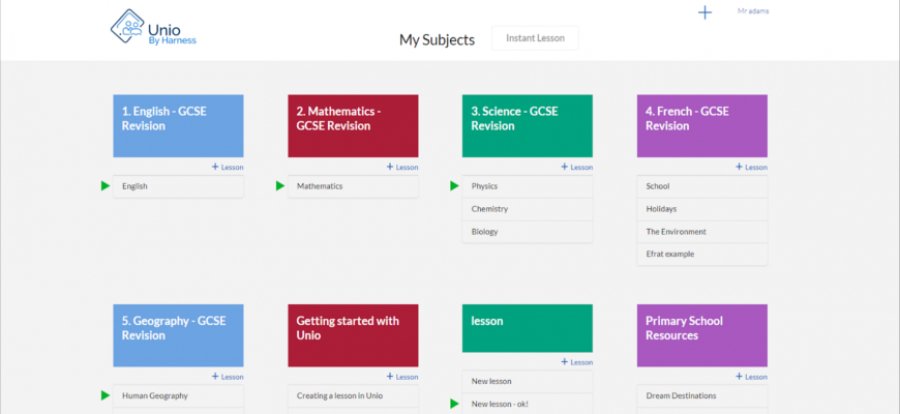 InnovateMySchl's tweet photo. Supporting and engaging every student using #lessondelivery technology https://t.co/fbapCYtbuD ft @UnioByHarness #edchat https://t.co/BIkJsKodtS