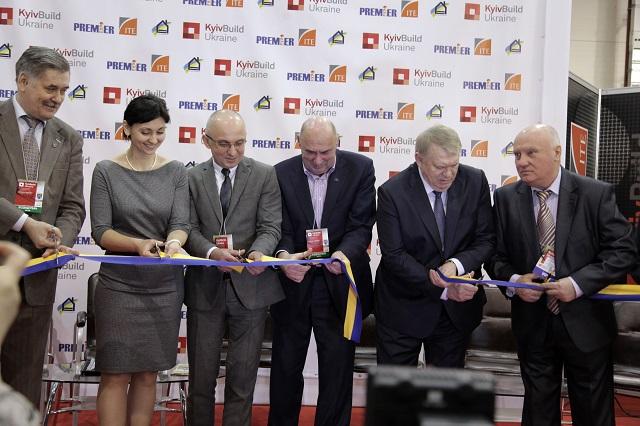 WorldBuild365's tweet photo. Check the official #productdirectory of #KyivBuild and book a stand for the next year's #exhibition #WB365 #Kyiv > https://t.co/gNksblwcFK https://t.co/PbGuDEiIiu