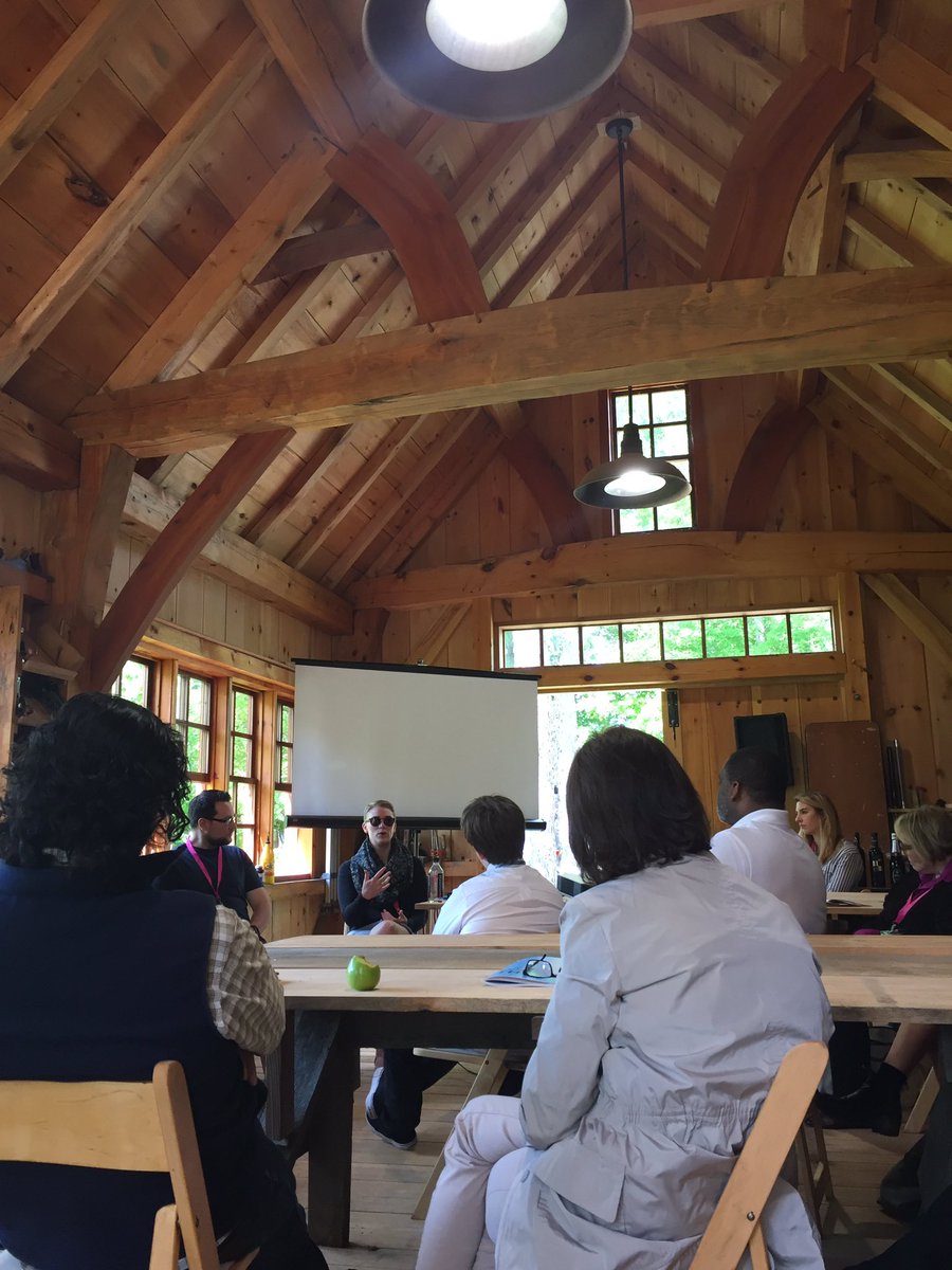 LaraStolman's tweet photo. Talking digital content in a hand hewn barn @BIFFMA #FilmmakerSummit #Filmfesting https://t.co/NqRtzzf3hs