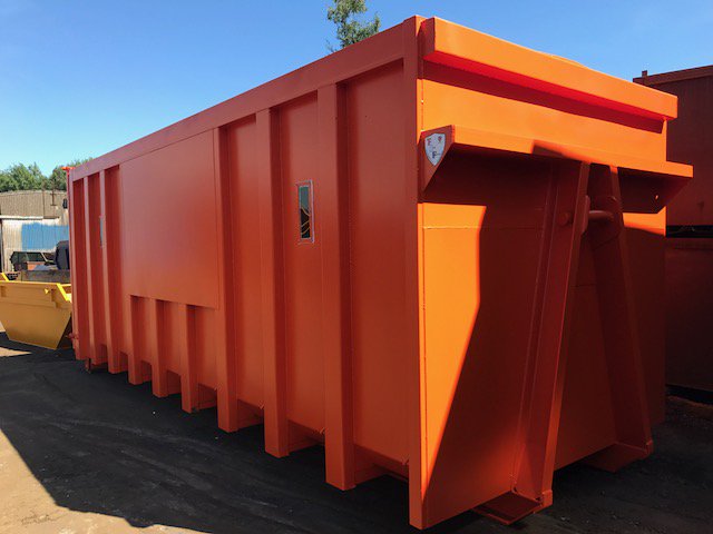 TheSkipFactory's tweet image. It's a lovely sunny day here in Dorset at #theskipfactory, take a look at our bright and sunny custom container!