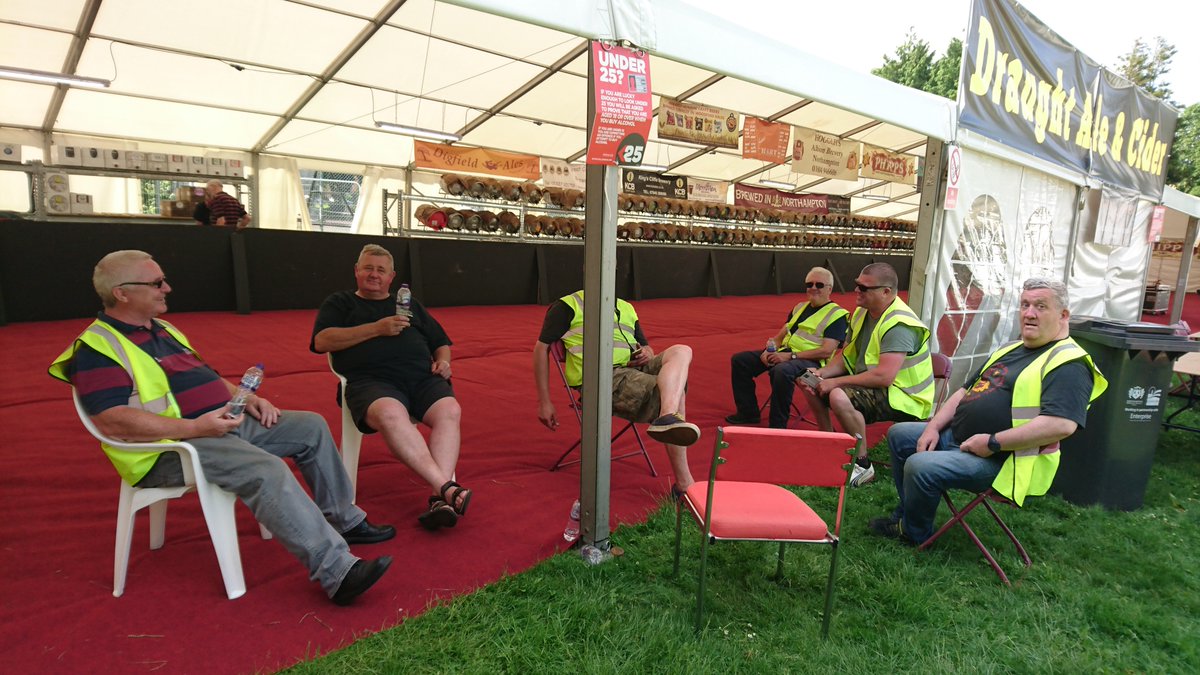 Things must be going well, the workers are relaxing! <a href="/BeerfestNpton/">Northampton BeerFest</a>