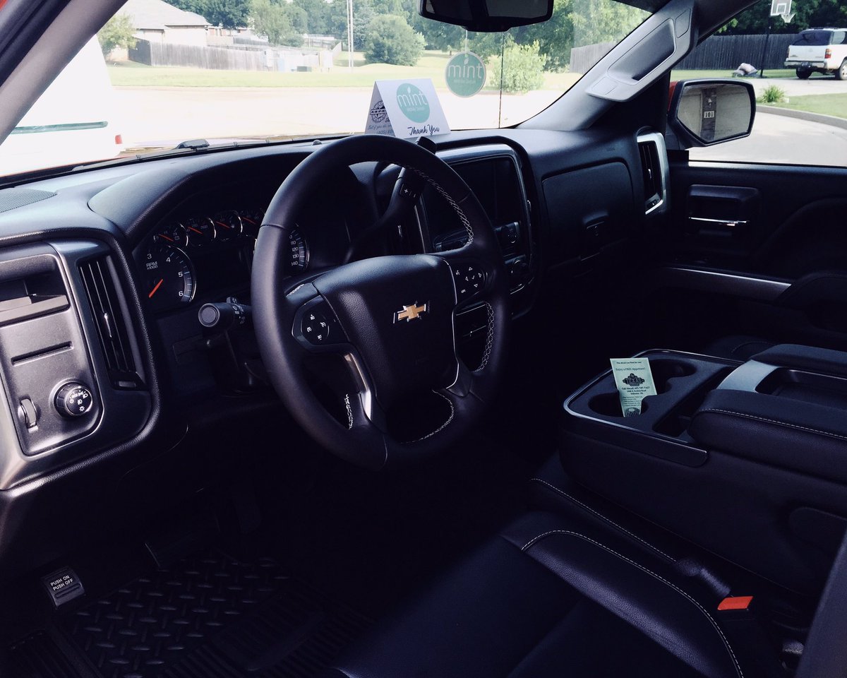 One of our crews had a blast detailing this Silverado this morning! #detailmintStillwater