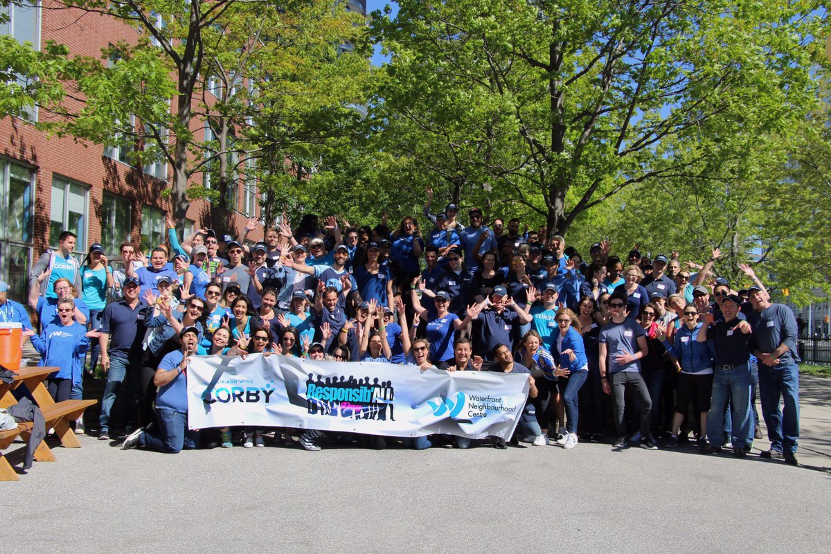 CorbySW's tweet photo. Our #Toronto office is marking #ResponsibAll day by volunteering at the Waterfront Neighbourhood Centre! Learn more: https://t.co/aI6VPlDsdY https://t.co/V02BpAnEtQ