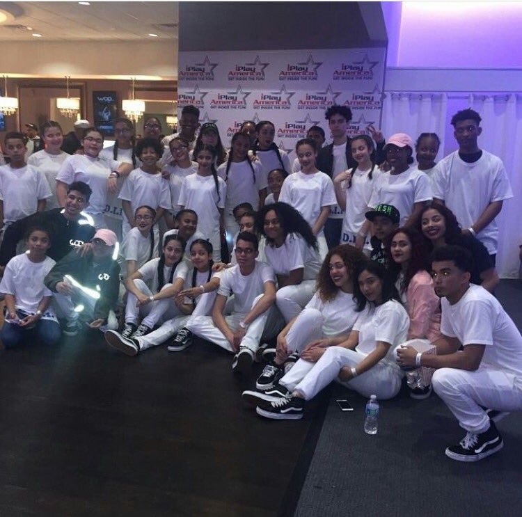 DIMCrew's tweet photo. #DIMCrew https://t.co/kHJV545o08