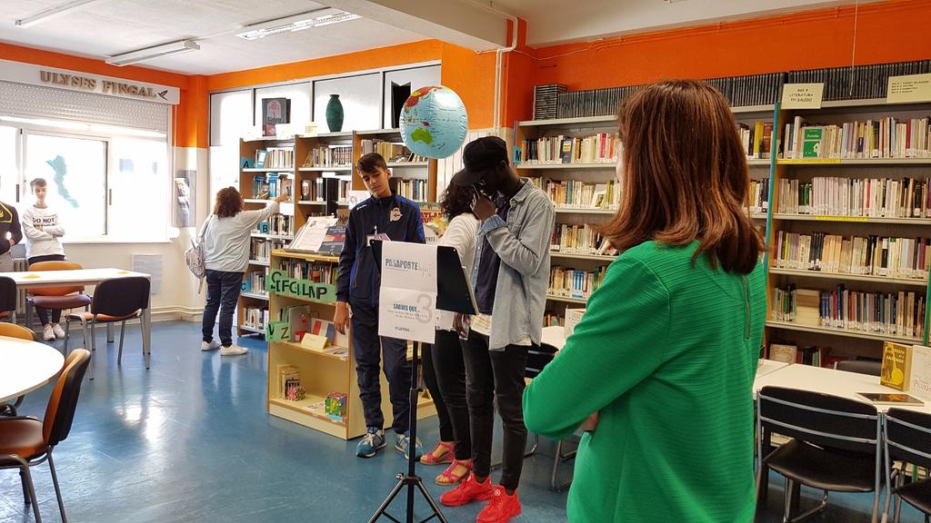 IESUrbanoLugris's tweet photo. #PasaporteLugrís cheo de actividades #Compartindoculturas #Traballoenequipo #Multiculturalidade #Aprendendofóradasaulas #Cidadánsdomundo https://t.co/Be3XNBLBOt