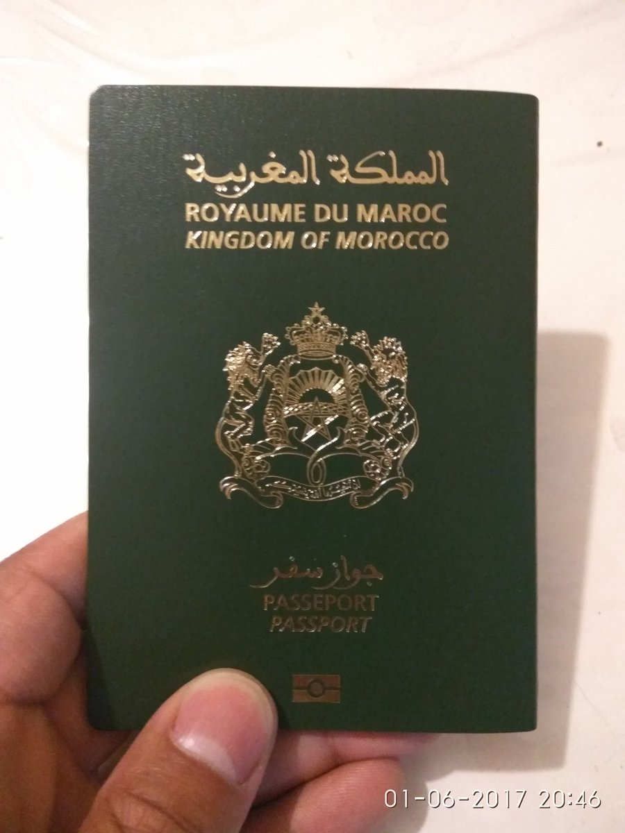 Tanger_news's tweet photo. #Maroc #Alhoceima : Rifain de Alhoceima (Aït Ouriaghel) fière d'être marocain, fière d'être Rif personne nous divisera #peace #paix #Hirak https://t.co/ahOUqhvvEN