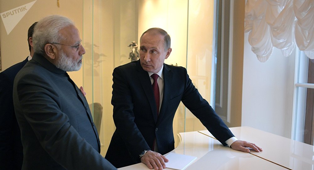 SputnikMundo's tweet photo. #Rusia y la #India planean crear sistema de pago en monedas nacionales https://t.co/4Nh9zSJM30 https://t.co/NMKyiNjvjz