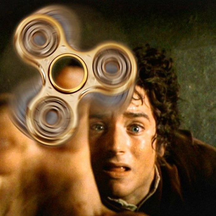 yisucrist's tweet photo. no recordaba esta escena del señor d los anillos https://t.co/UNtBqn0KCr