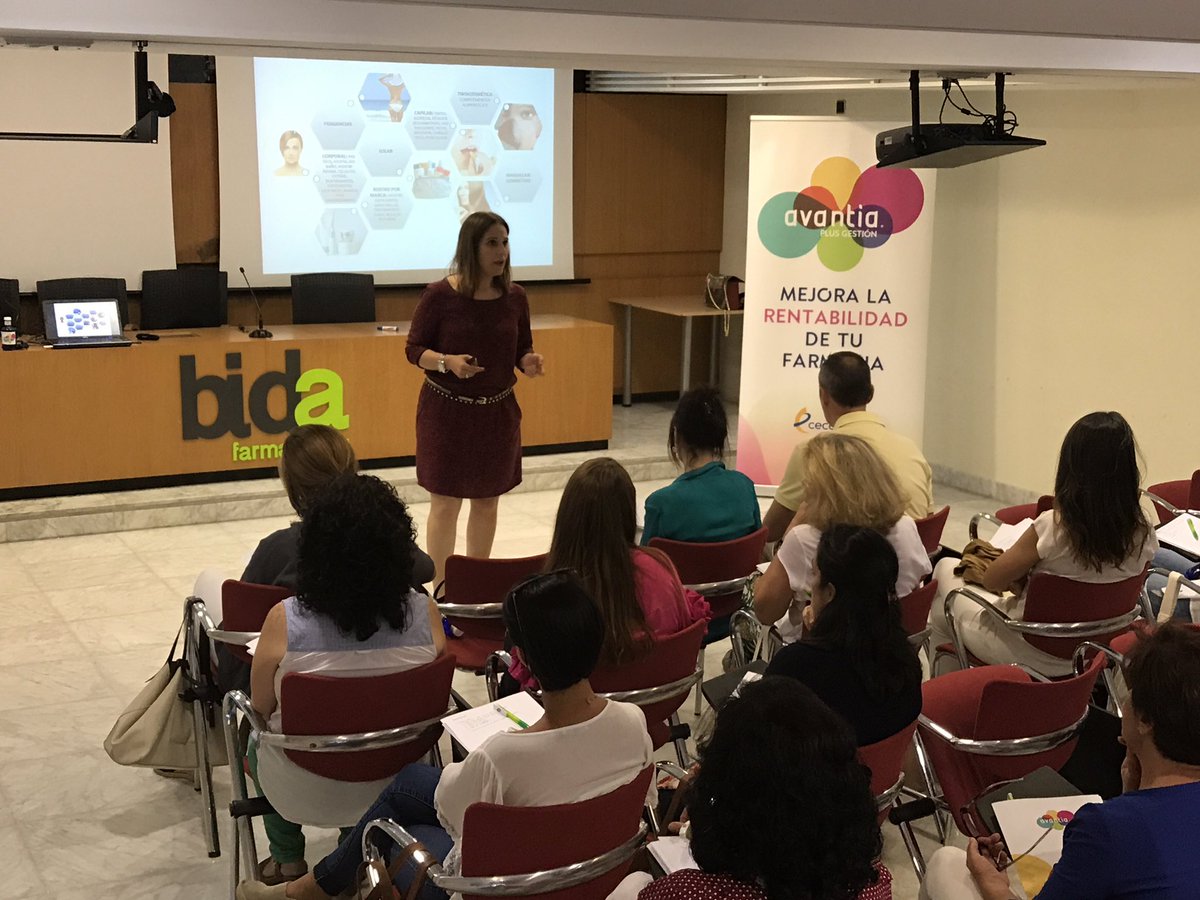 BidaFarma's tweet photo. Hoy en la Academia Avantia: Recetas de éxito en la implantación de categorías del futuro. #AhoraBidafarma https://t.co/In9xfOnE4i