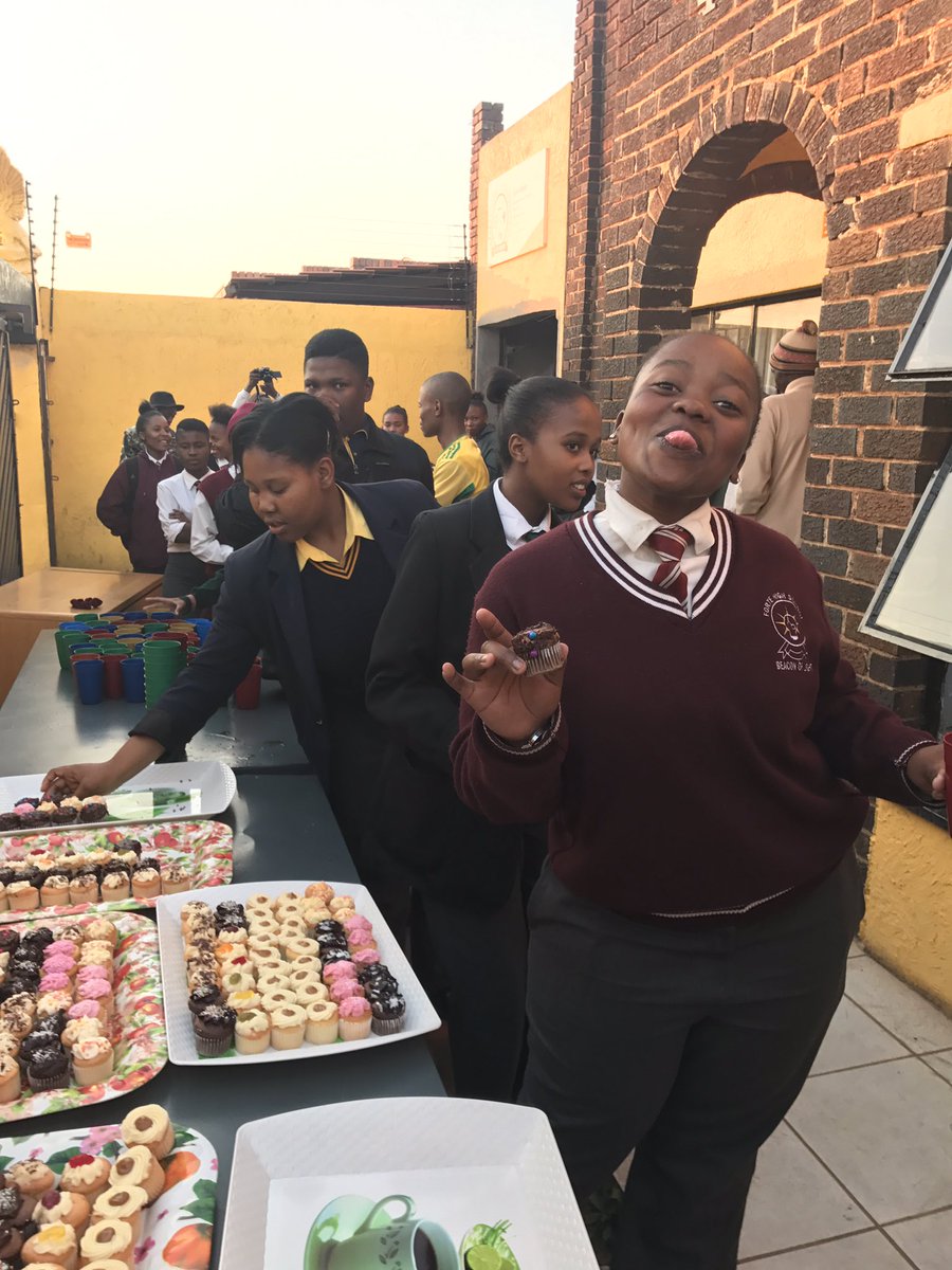 AyandaAllie's tweet photo. As always, a day @BukhoBami is a day well spent 😊 #BukhoTurnsTwo https://t.co/5D8AGpUn0p