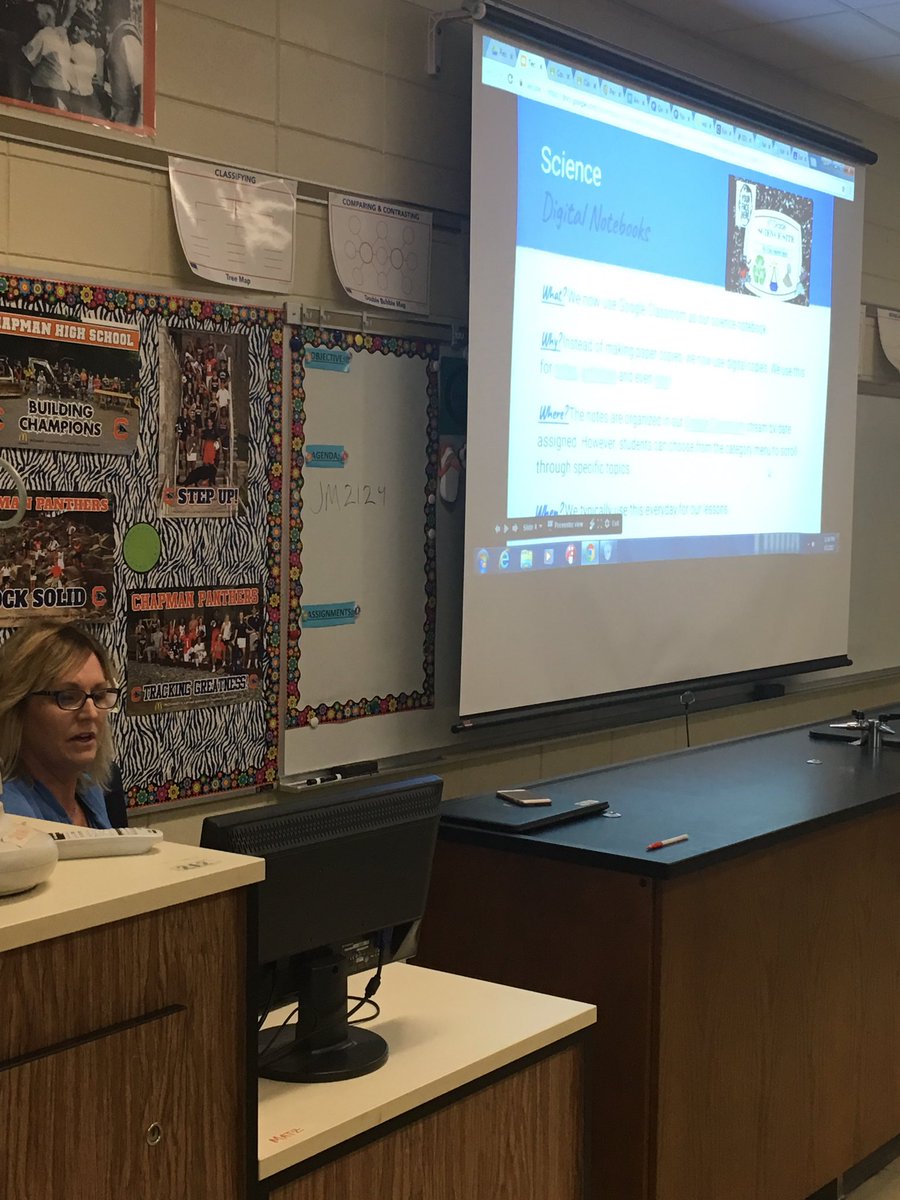 hsmbulldogs's tweet photo. Our very own presenting at the #D1TikiTech! #loveSCschools @infopublicd1 https://t.co/p5VrRmOvbG