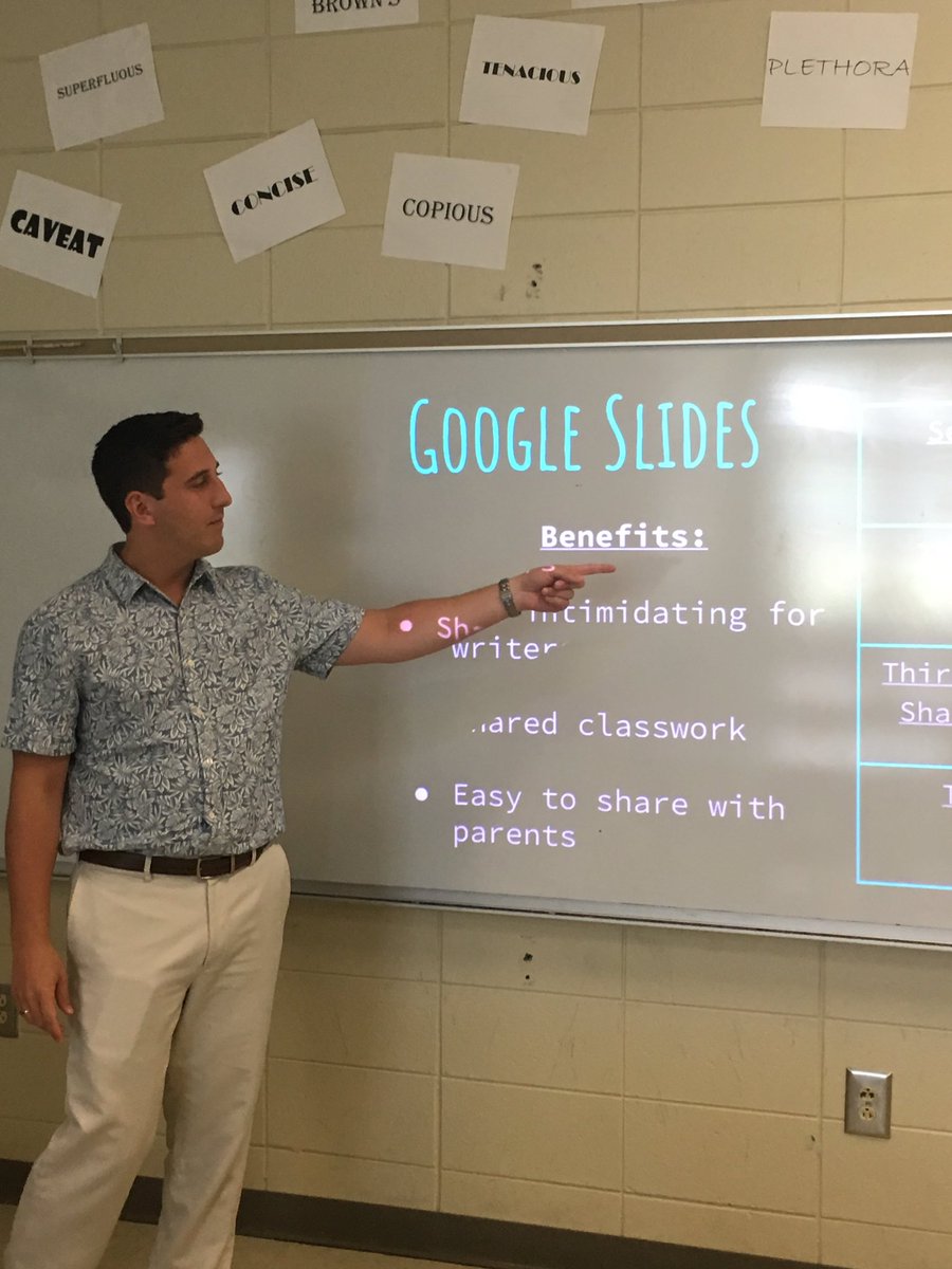 hsmbulldogs's tweet photo. Our very own presenting at the #D1TikiTech! #loveSCschools @infopublicd1 https://t.co/p5VrRmOvbG
