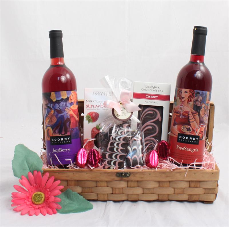 To @Olivia_McKay_ 
Happy 1st wedding anniversary my love. Thank you for everything you do for me. I love you so much.
Aiden