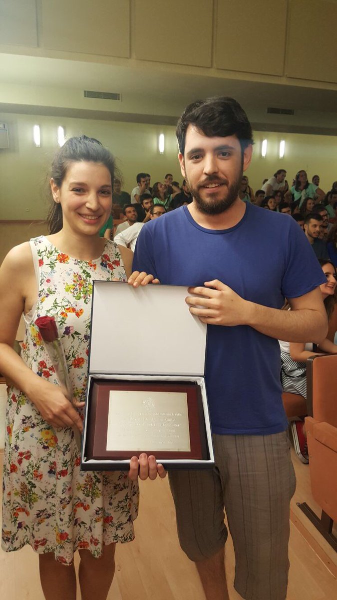 La_UPM's tweet photo. Premio mejor obra al grupo de teatro 'En canal'. Obra 'La inesperada virtud de la ignorancia' de @caminosupm Enhorabuena!!!! #somosUPM https://t.co/j6yeUf9I51