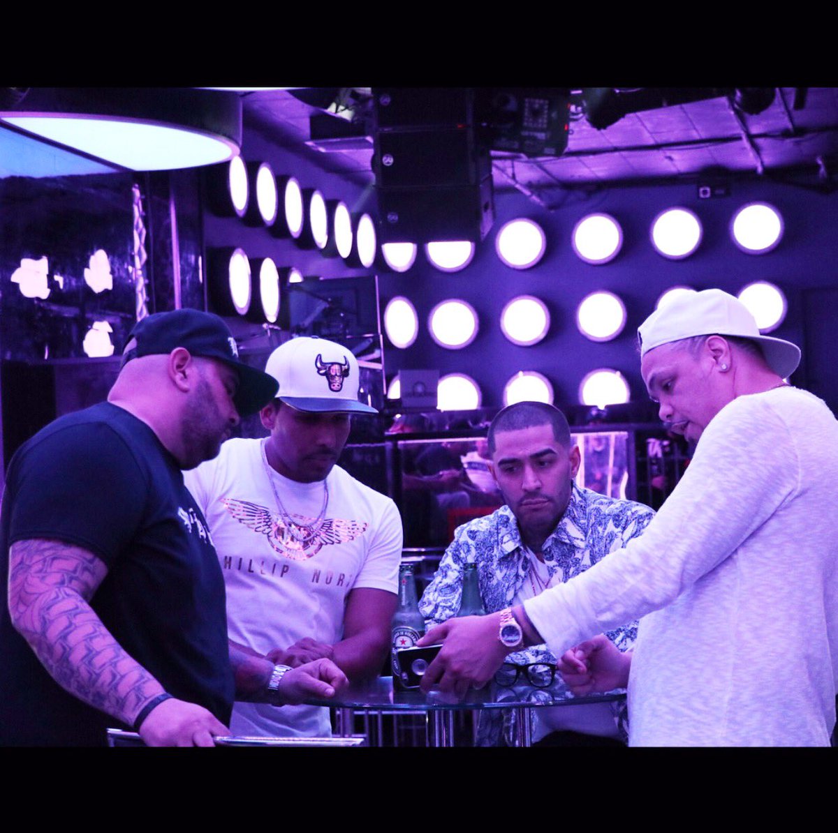 LosDaPrez's tweet photo. We cannot accomplish all that we need to without working together #videoshoot #tonysunshine #axelleon #livhie #ballagain #getatemfilms https://t.co/Rtt1zQpEOY