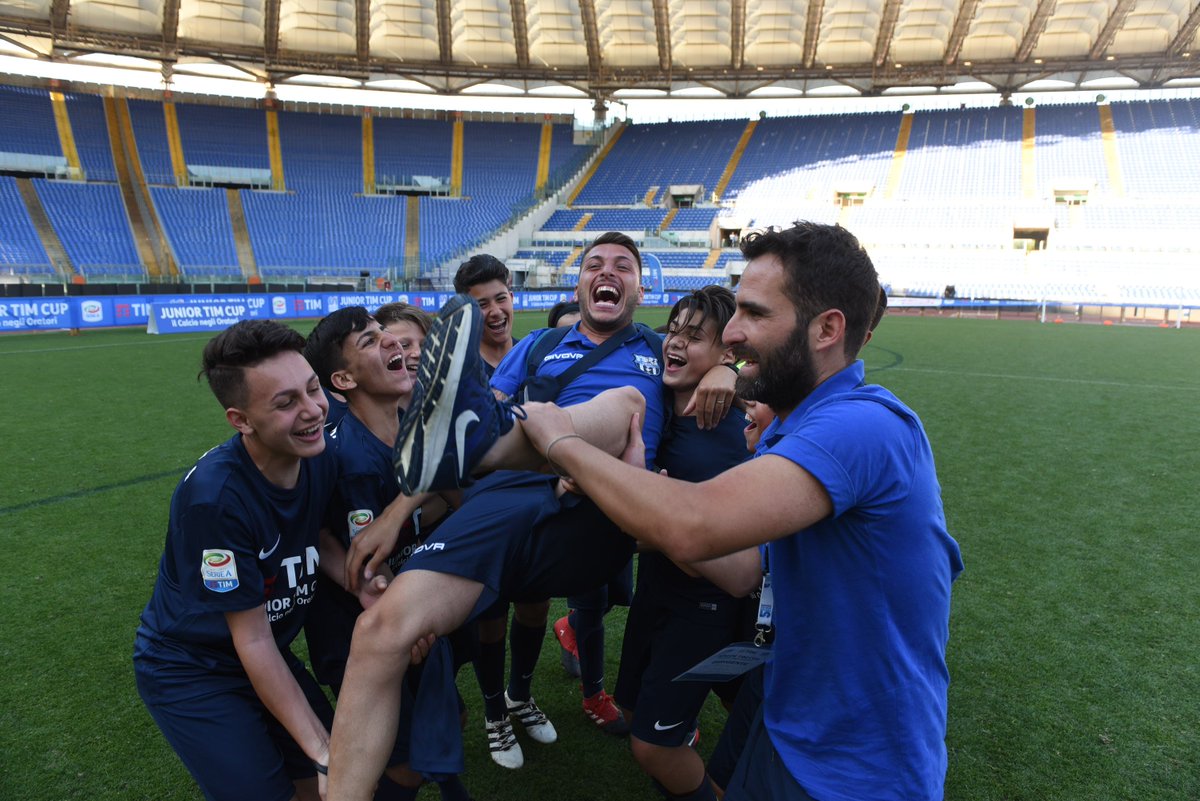 TIM_Official's tweet image. I ragazzi dell'oratorio Don Guanella di Napoli sono i vincitori di questa edizione di #JuniorTIMCup! Complimenti! #TIMLive