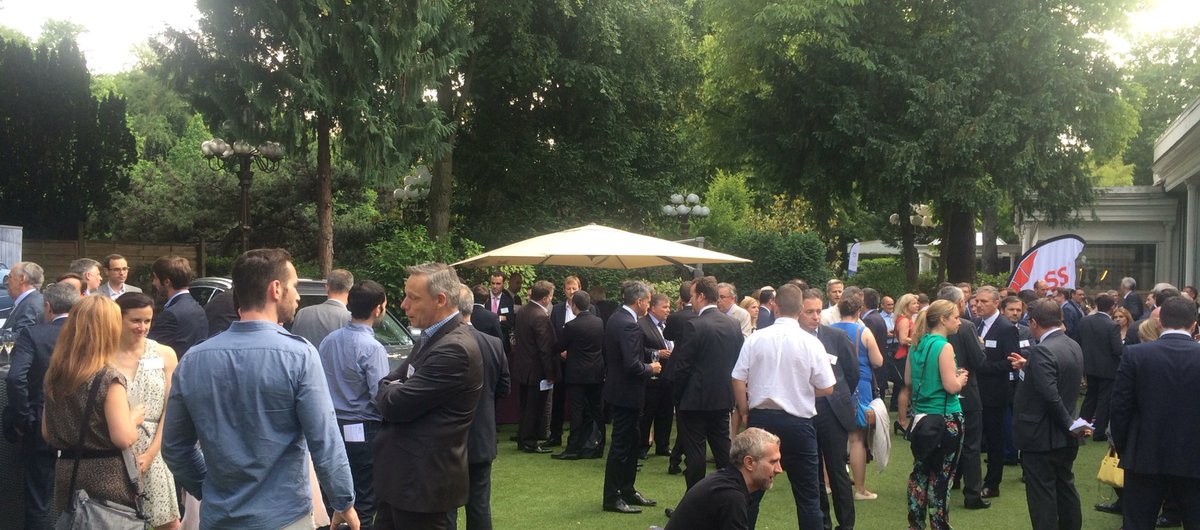 AyvensFrance's tweet photo. Ce soir, nous sommes fiers d'être partenaire officiel du #GalaFlotteAuto #AgoraFlotteAuto https://t.co/zwgBM1mAbJ