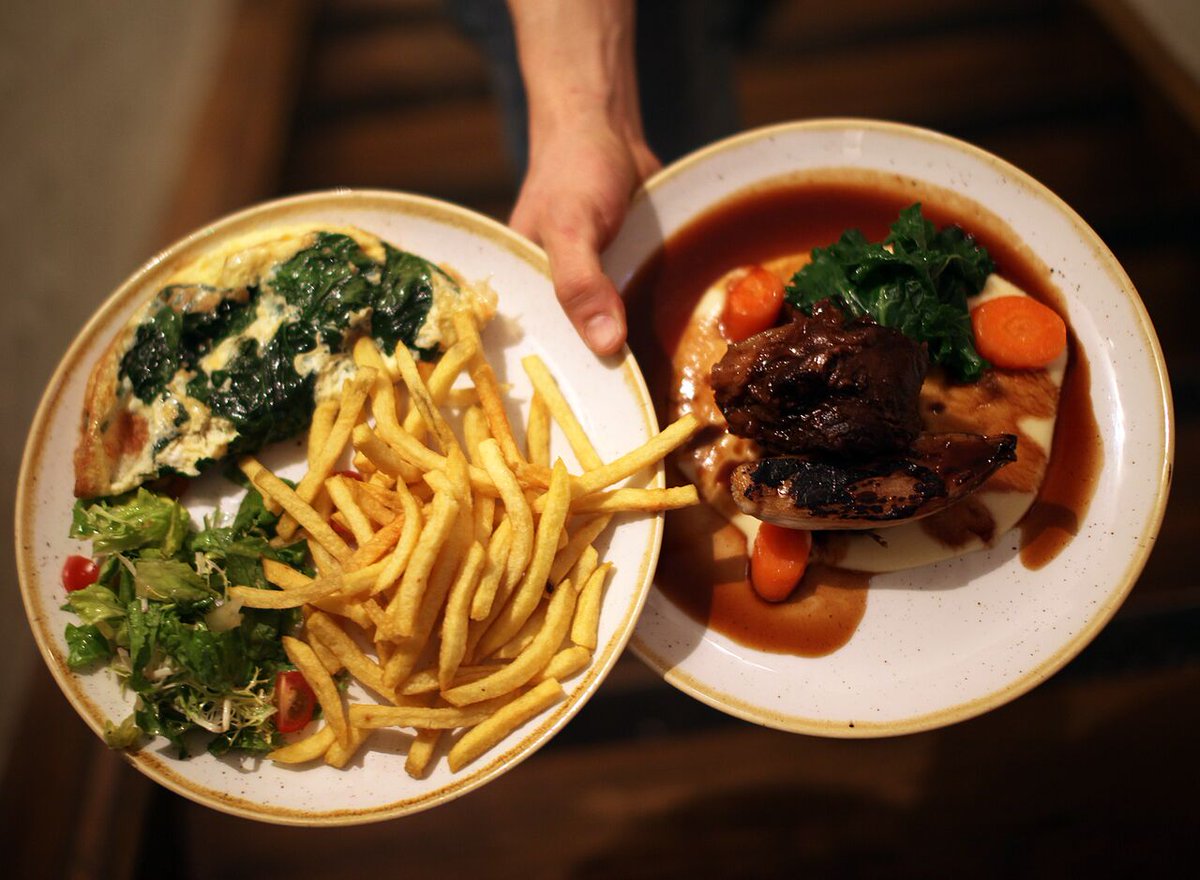 Pierre_Victoire's tweet photo. Dinner is served! https://t.co/Ad6SoqTuMS